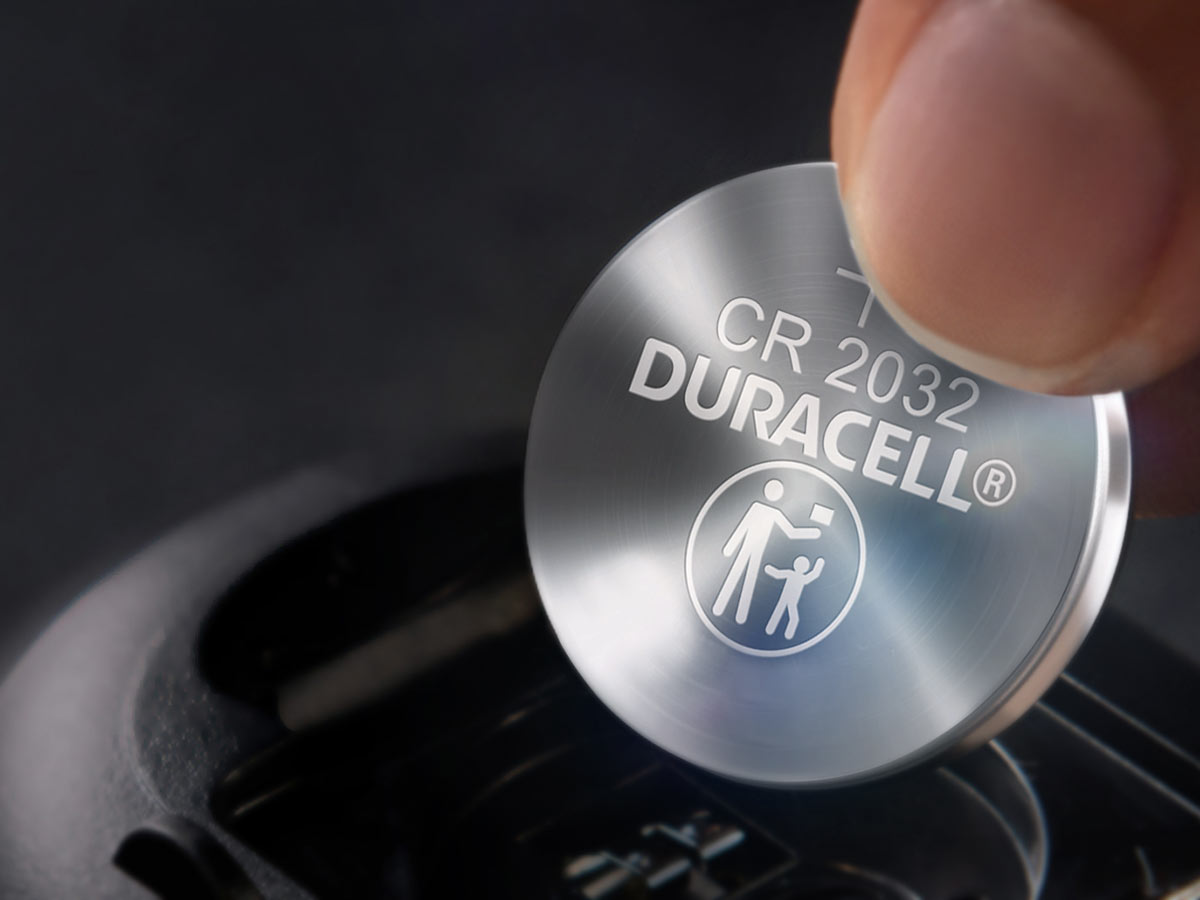 Duracell® 2032 3V Lithium Coin Battery, 4/PK - MeddMax - B2B Store